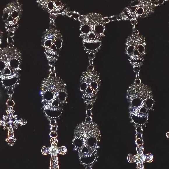 New Eye Candy Glass Crystals Tiered Skulls & Crosses Statement Bib Necklace - Picture 9 of 9
